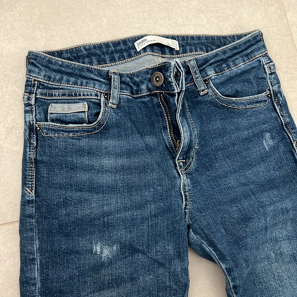 Zara women USA 02 EUR 34 dark blue basic skinny jeans light blue pocket denim